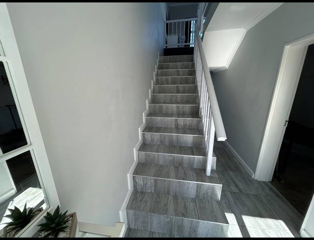 3 BEDROOM APARTMENT FOR SALE IN ASTON BAY